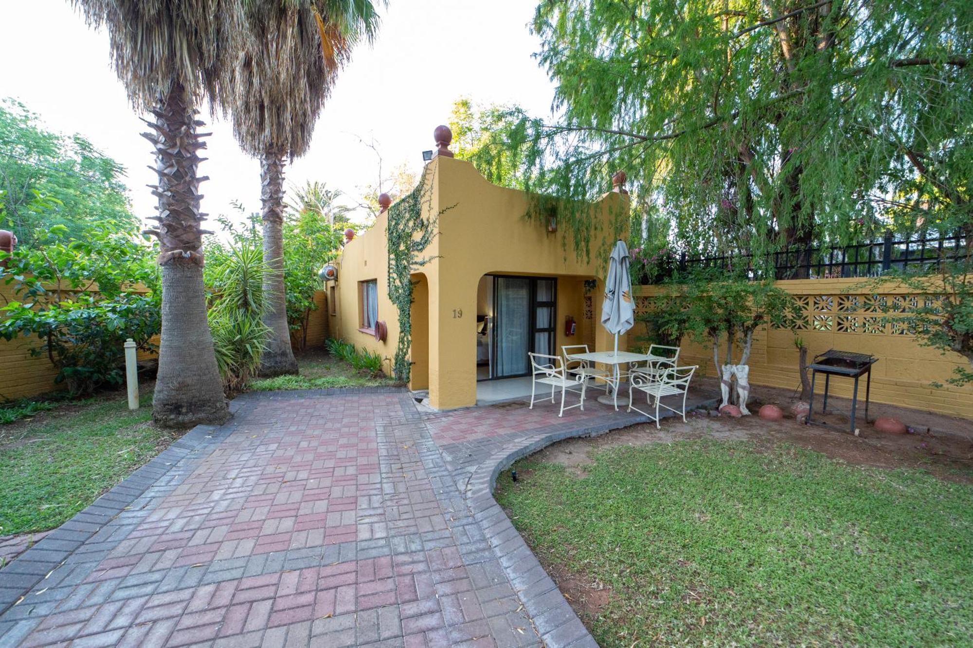 Sunriver Kalahari Lodge Riverside Stay In Upington Exterior foto