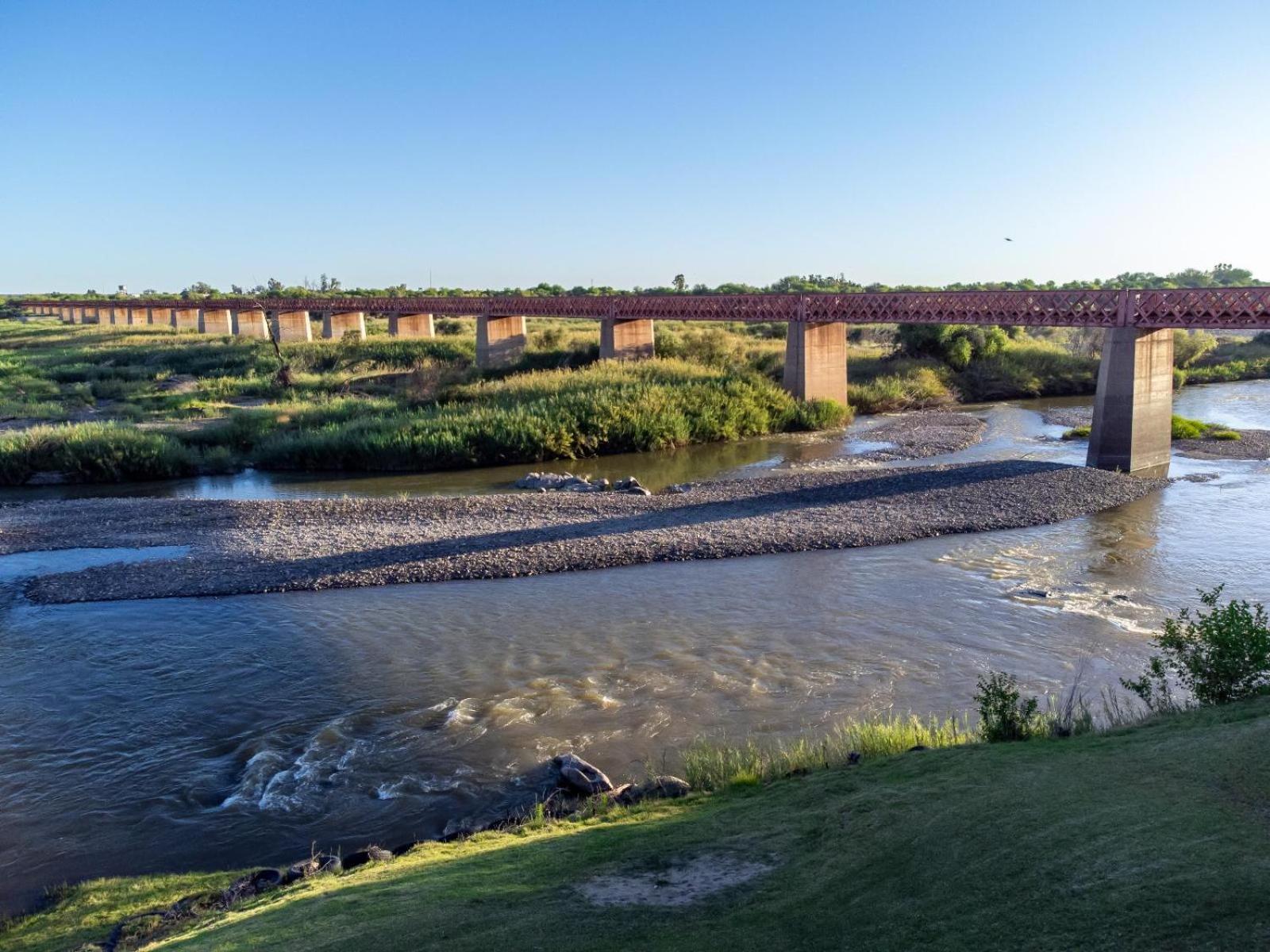 Sunriver Kalahari Lodge Riverside Stay In Upington Exterior foto
