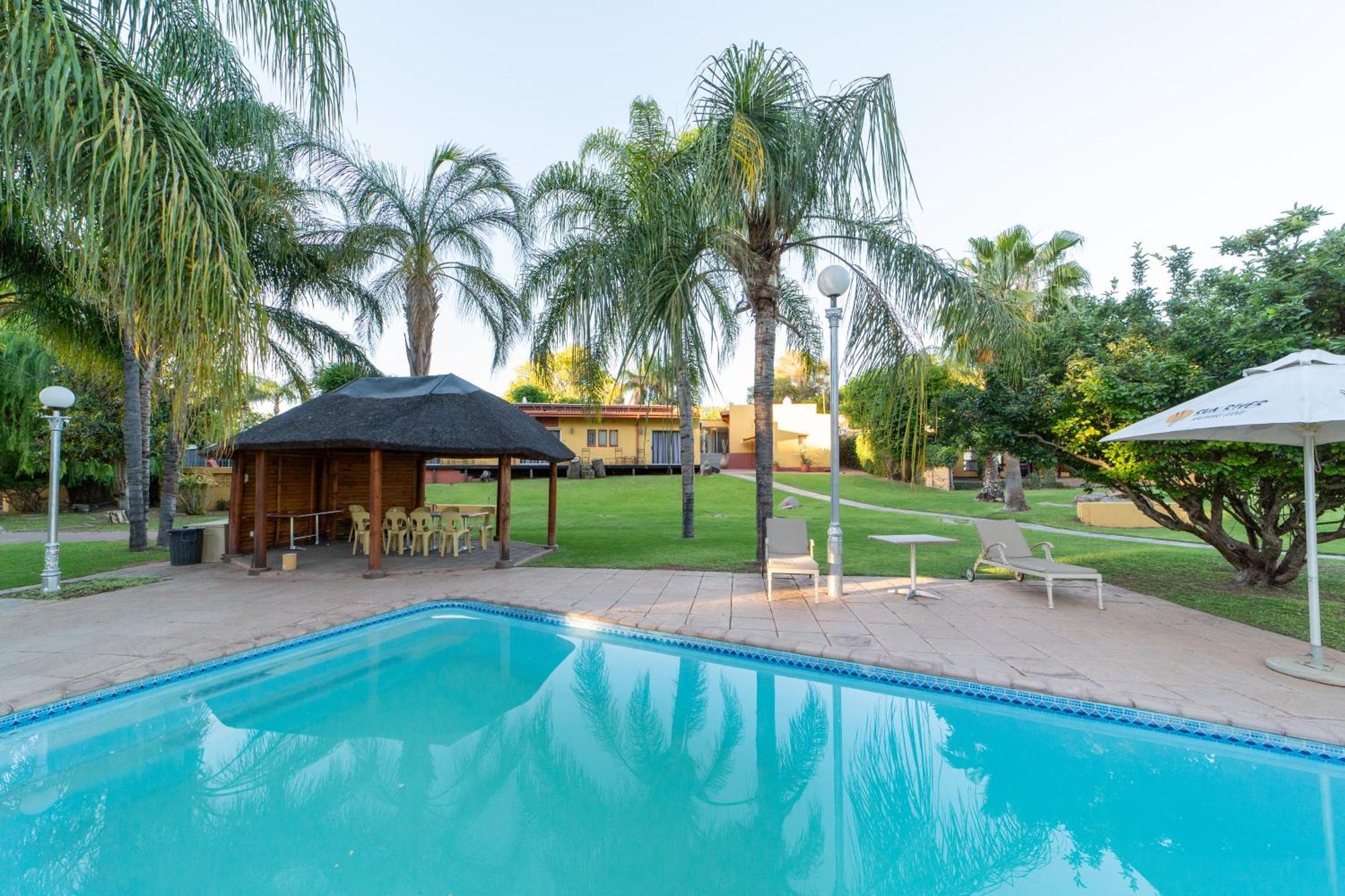 Sunriver Kalahari Lodge Riverside Stay In Upington Exterior foto